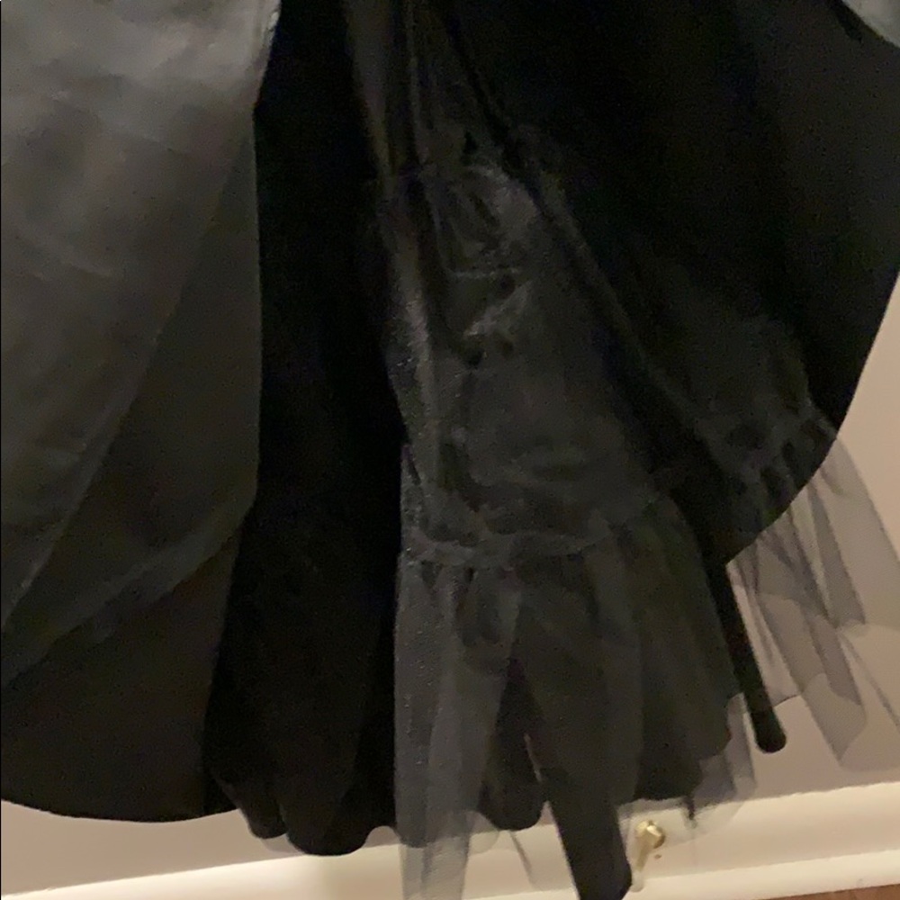 Cache Elegant Black Dress - Picture 6 of 7